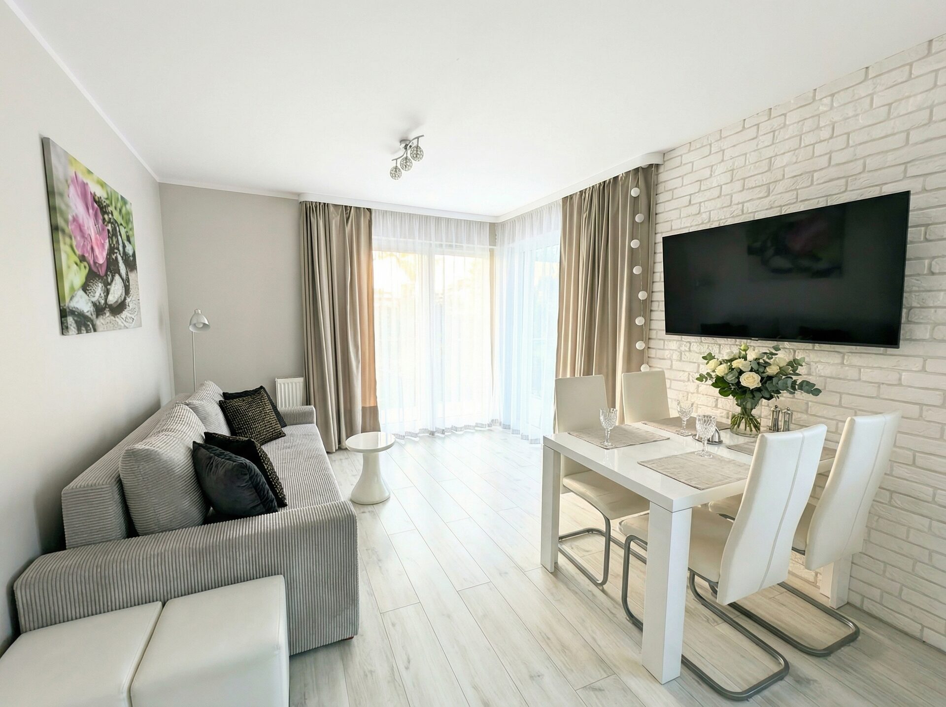 Deluxe Suite – salon, apartament Leśne Tarasy Dziwnówek